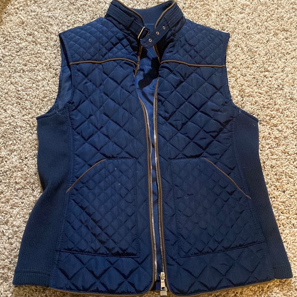 Mi a mi navy quilted vest